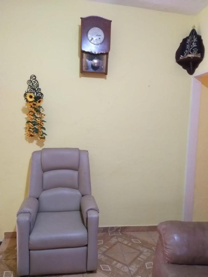 Casa Da Tia La Preco Unico Pela Casa Inteira, Cabem Ate 6 Pessoas Proximo Ao Santuario De Aparecida Villa Aparecida  Exteriör bild